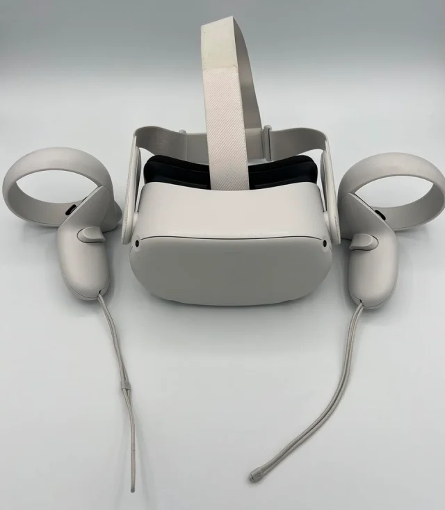 Oculus Quest 2 128GB VR Headset