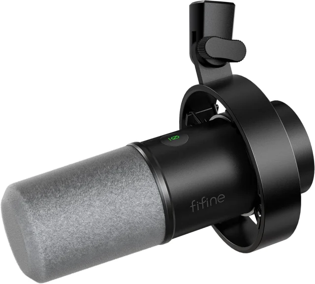FIFINE AmpliTank K688 Dynamic Microphone