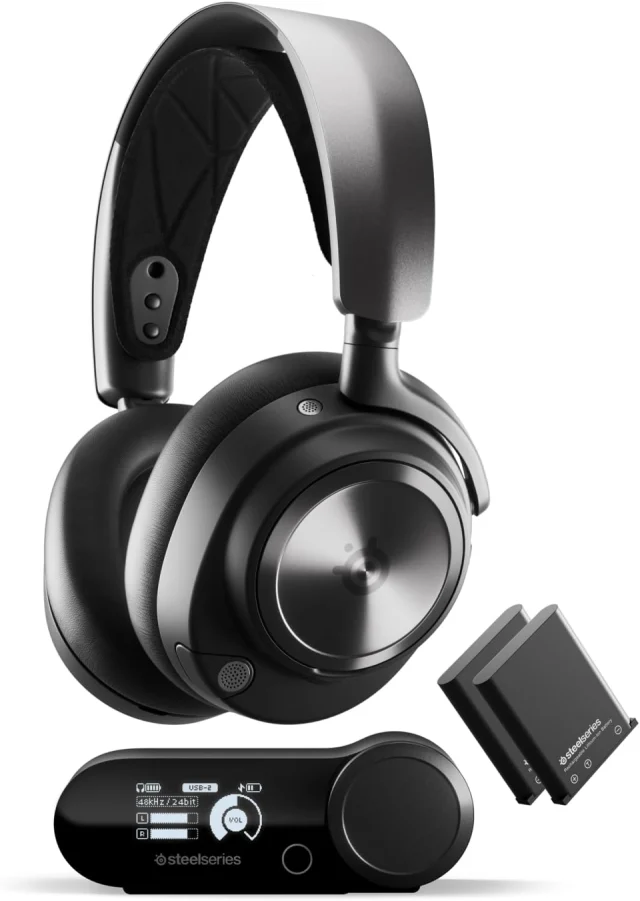 SteelSeries Arctis Nova Pro Wireless Multi-System Headset
