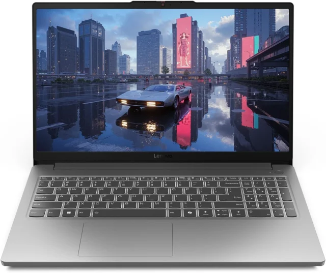 Lenovo LOQ Essential 15.6" i5-12450HX RTX 4050 8GB 512GB
