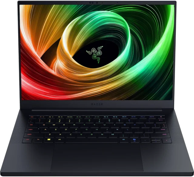 Razer Blade 14 (2025) RTX 5060 16GB 1TB