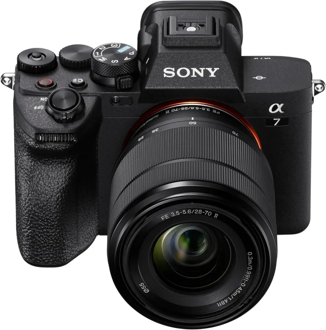 Sony Alpha a7 IV 28-70mm Lens Kit
